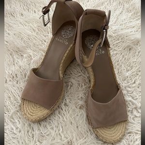 Vince Camuto taupe espadrille